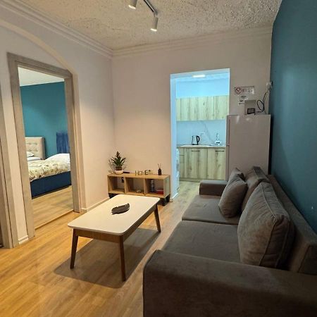 Host Elios Tirana Apartment Luaran gambar