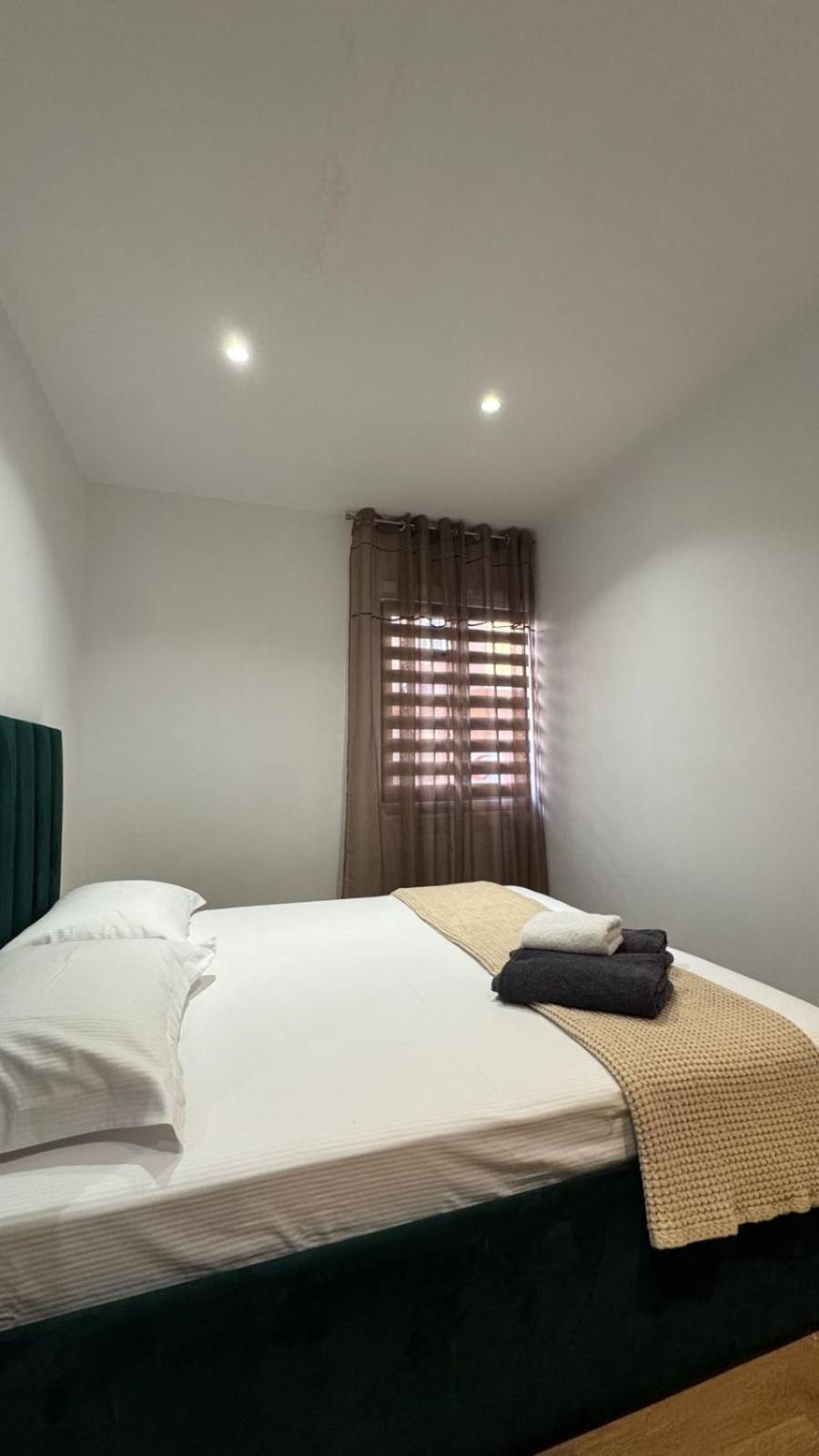Host Elios Tirana Apartment Luaran gambar