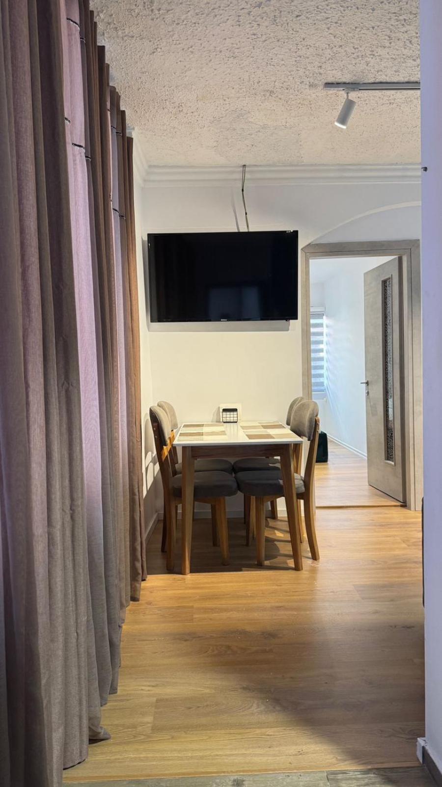 Host Elios Tirana Apartment Luaran gambar