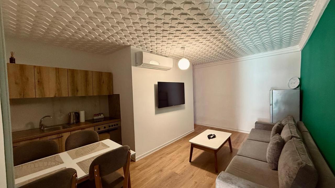 Host Elios Tirana Apartment Luaran gambar